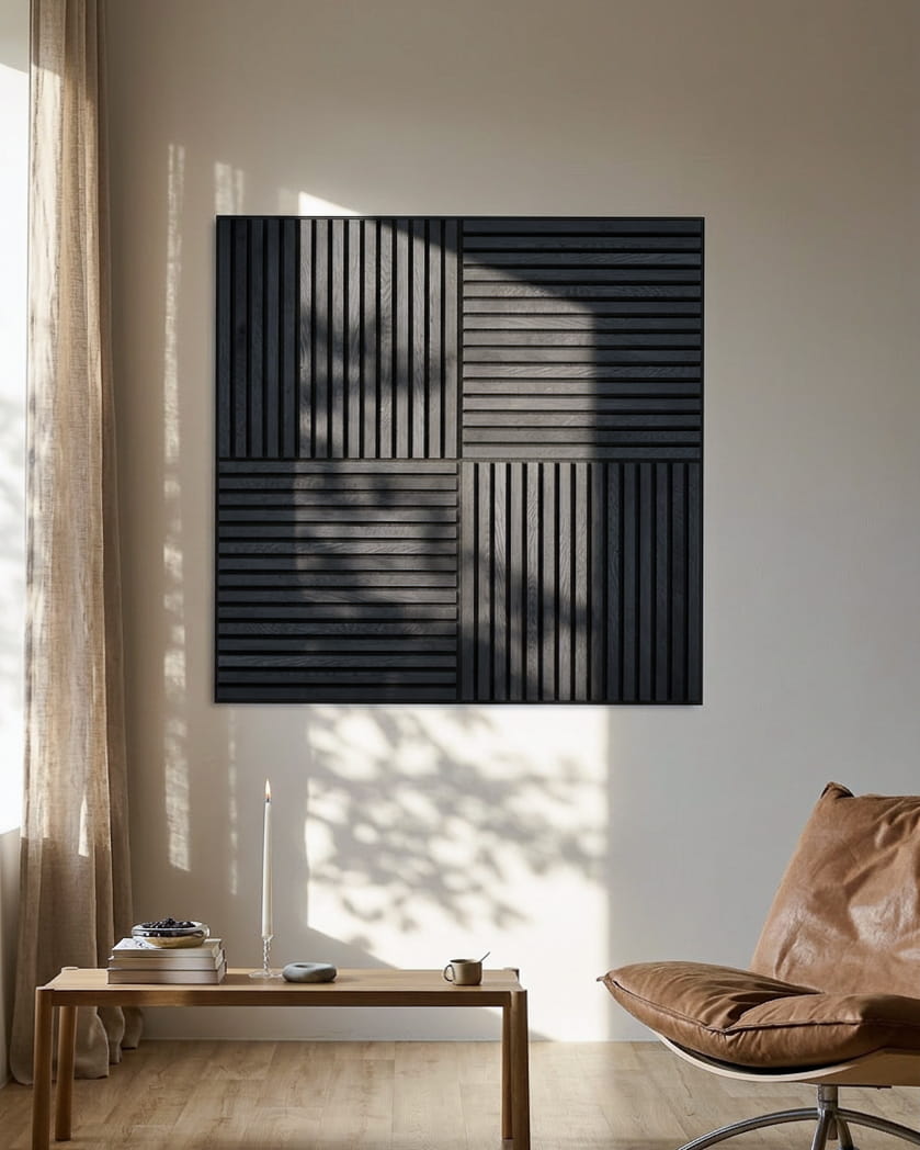 WoodUpp Akupixel Panel akustyczny, 60x60 cm, ma listewki z drewna jesionowego black na filcowym podkładzie; minimalistyczny skandynawski design do nowoczesnych wnętrz.